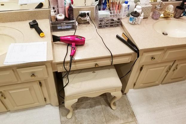 Bathroom vanity and bathroom storage solutions are a need for almost every bathroom remodel in Omaha. ReBath is the choice bathroom remodeler in Omaha making custom design solutions and seamless installation a hallmark of our bathroom remodel projects.