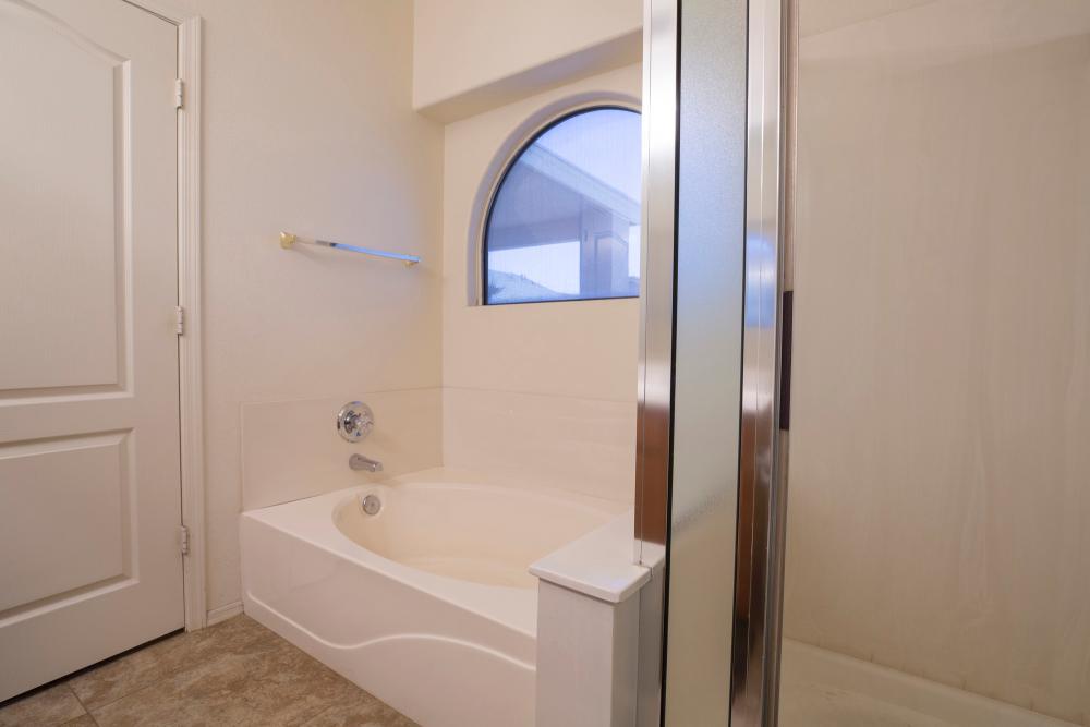 Before Re-Bath Albuquerque, NM renovation