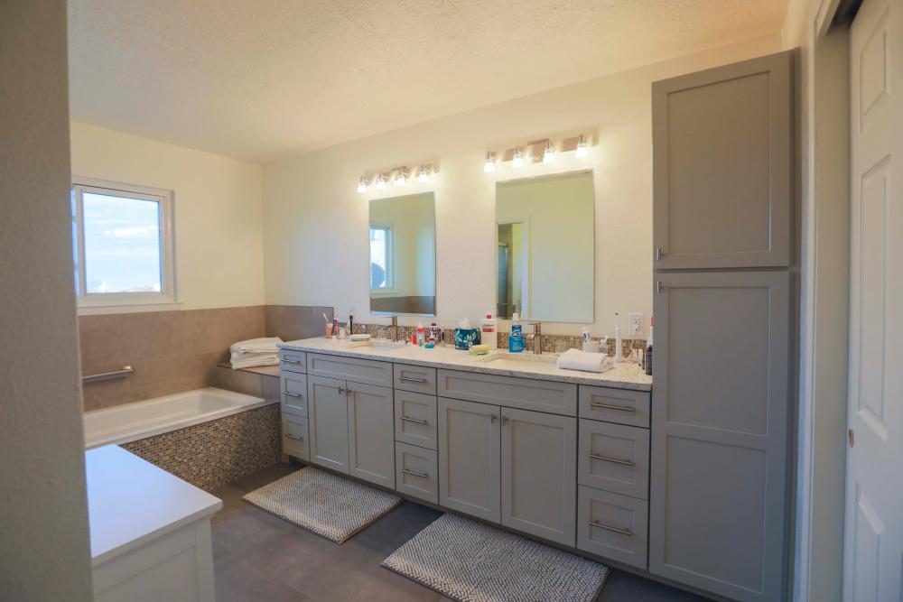 After Re-Bath Albuquerque, NM renovation