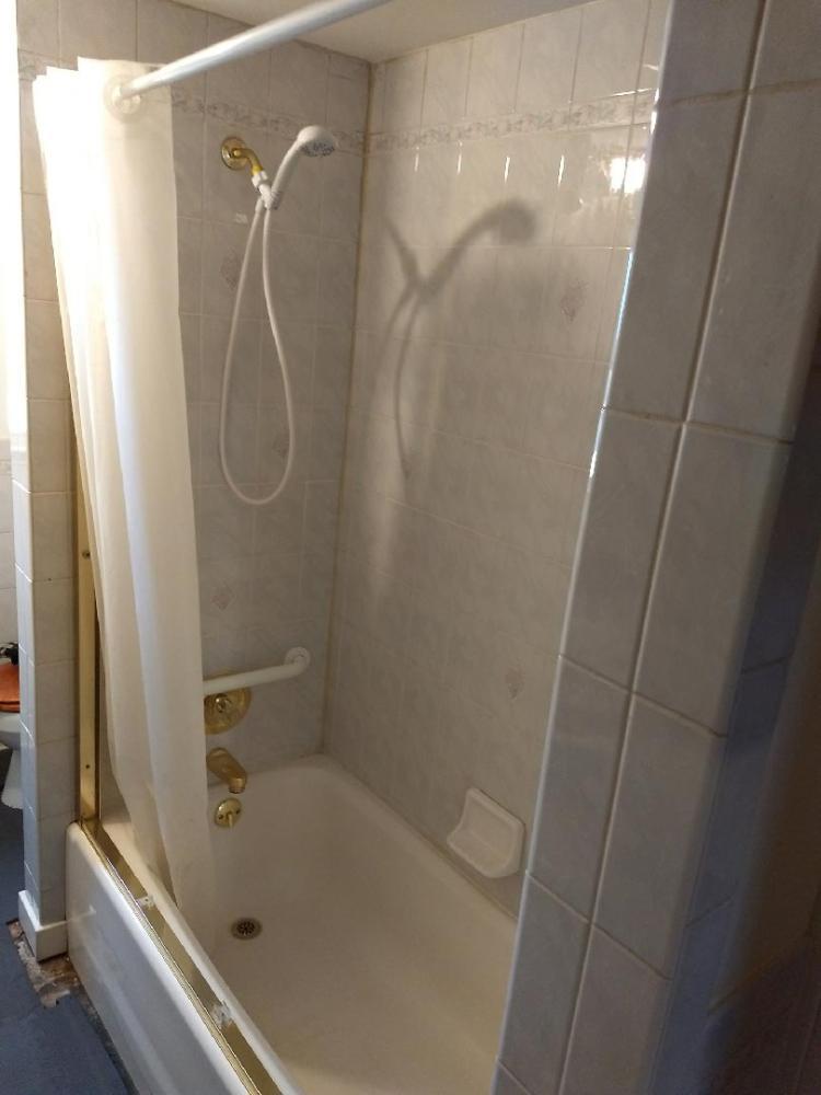 Bathroom Remodeling from Re-bath Servicing Portland, OR