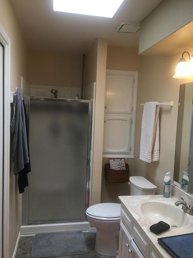 Before Re-Bath Portland, OR renovation