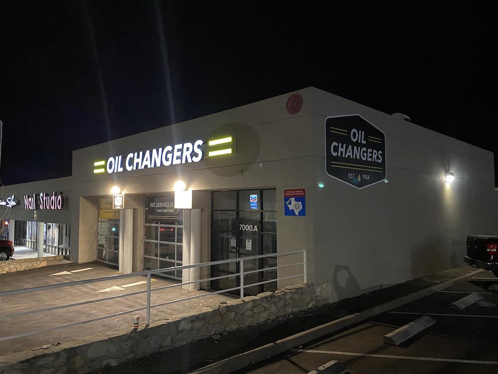 Oil Change in El Paso TX Oil Changers Westwind Shopping Center