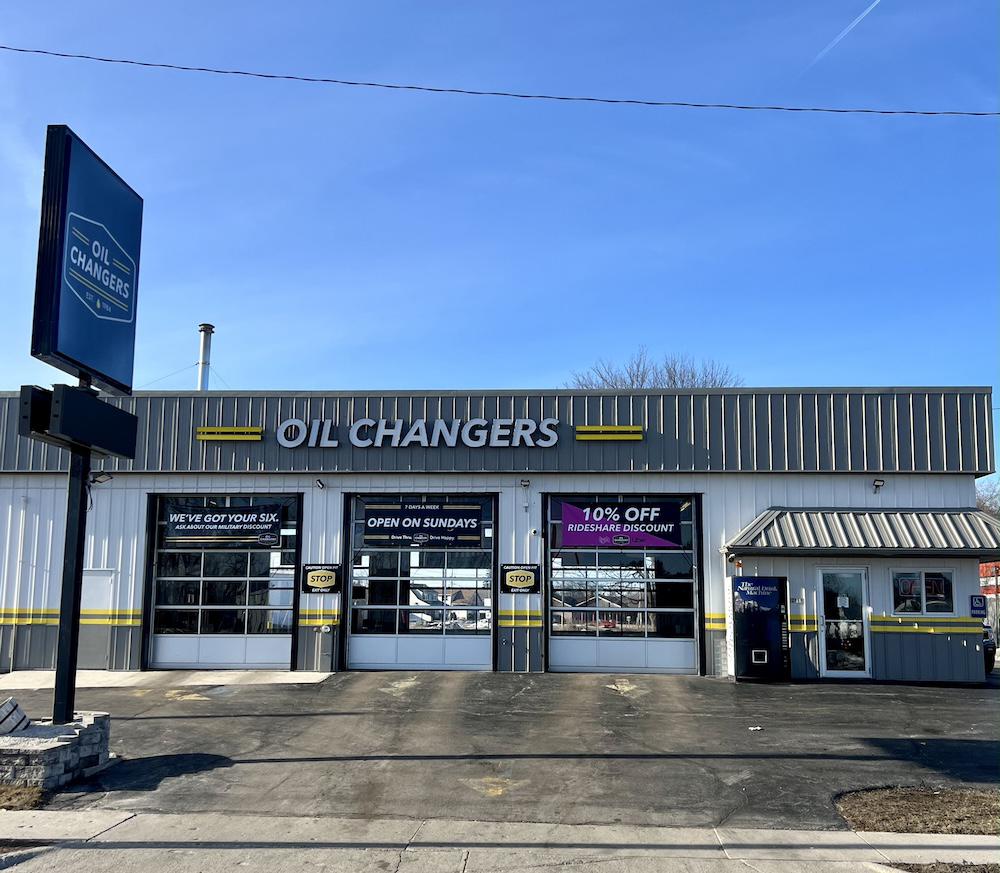 Oil Change Manitowoc