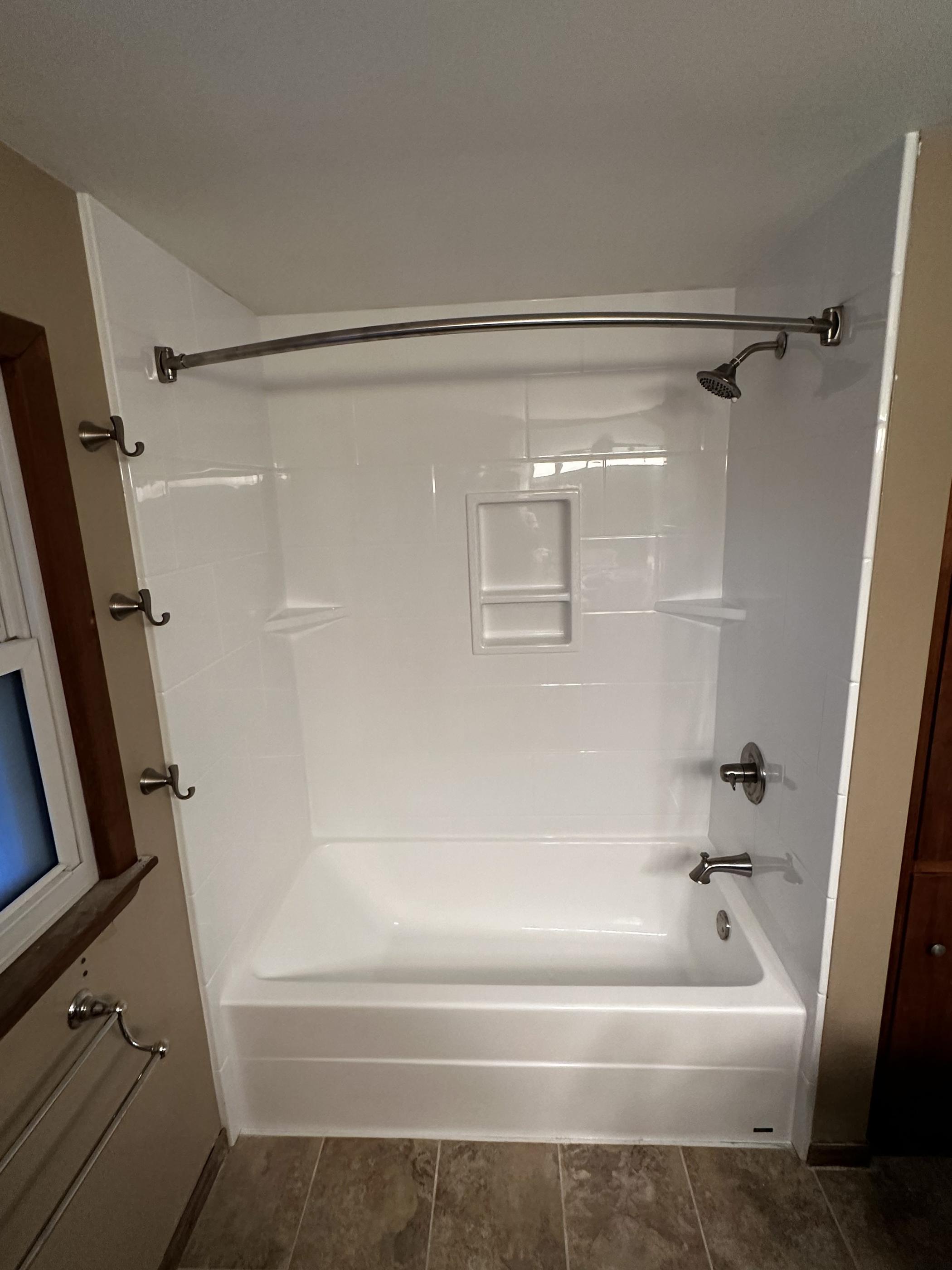 Bathroom Remodeling in Oshkosh, WI | Re-Bath