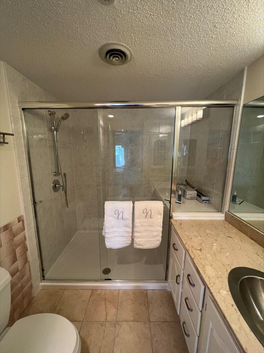 After Re-Bath Grand Rapids, MI renovation