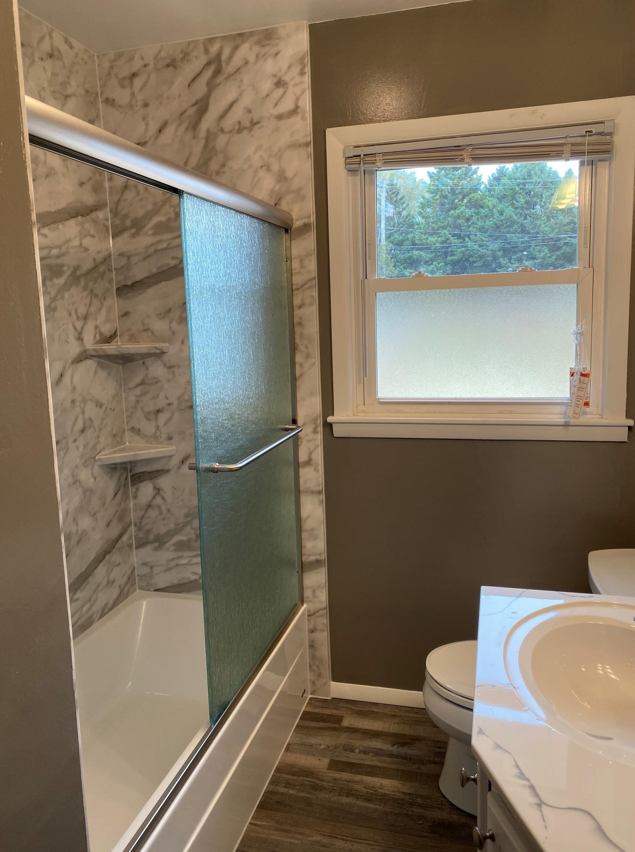 Bathroom Remodeling in Green Bay, WI | Re-Bath
