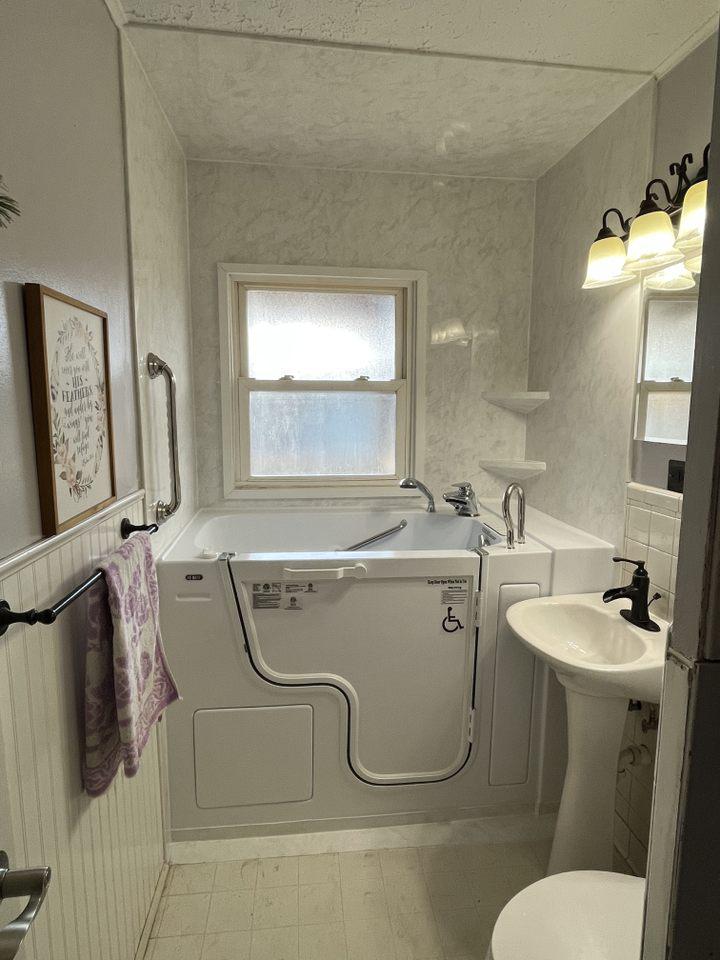 Bathroom Remodeling in Roanoke, VA ReBath