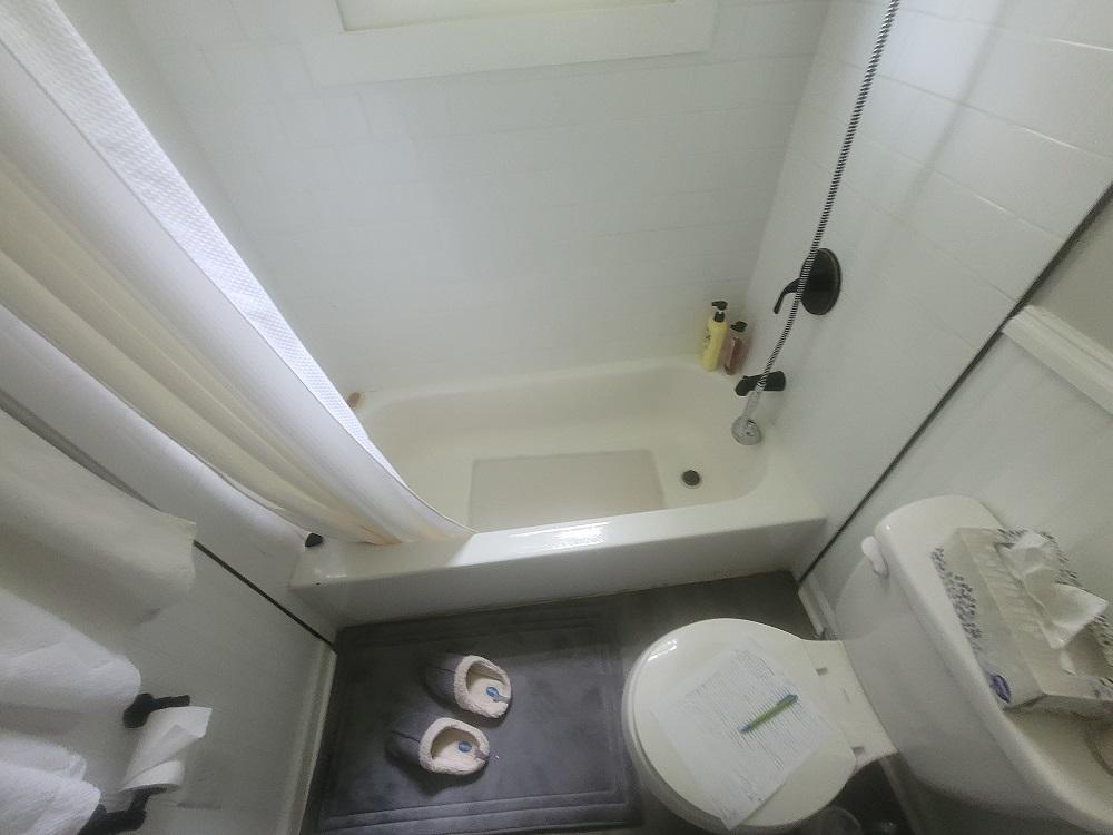 Before Re-Bath Roanoke, VA installed the beautiful walk in tub