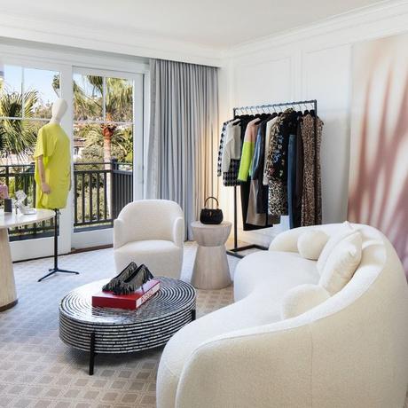 Store Front for The Fifth Avenue Club Laguna Beach
