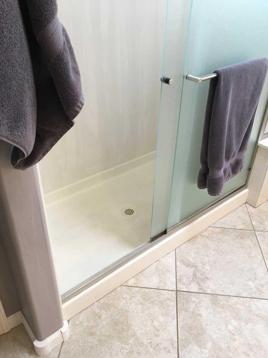 Before Re-Bath Albuquerque, NM renovation