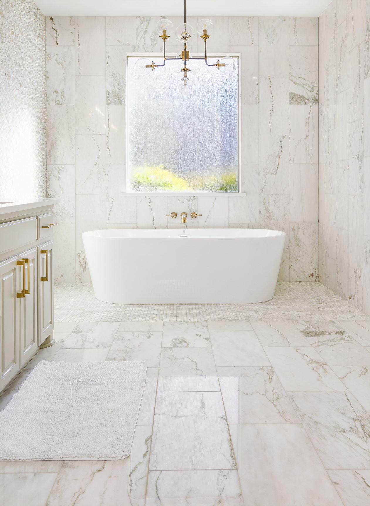 Marble euro white bathtub