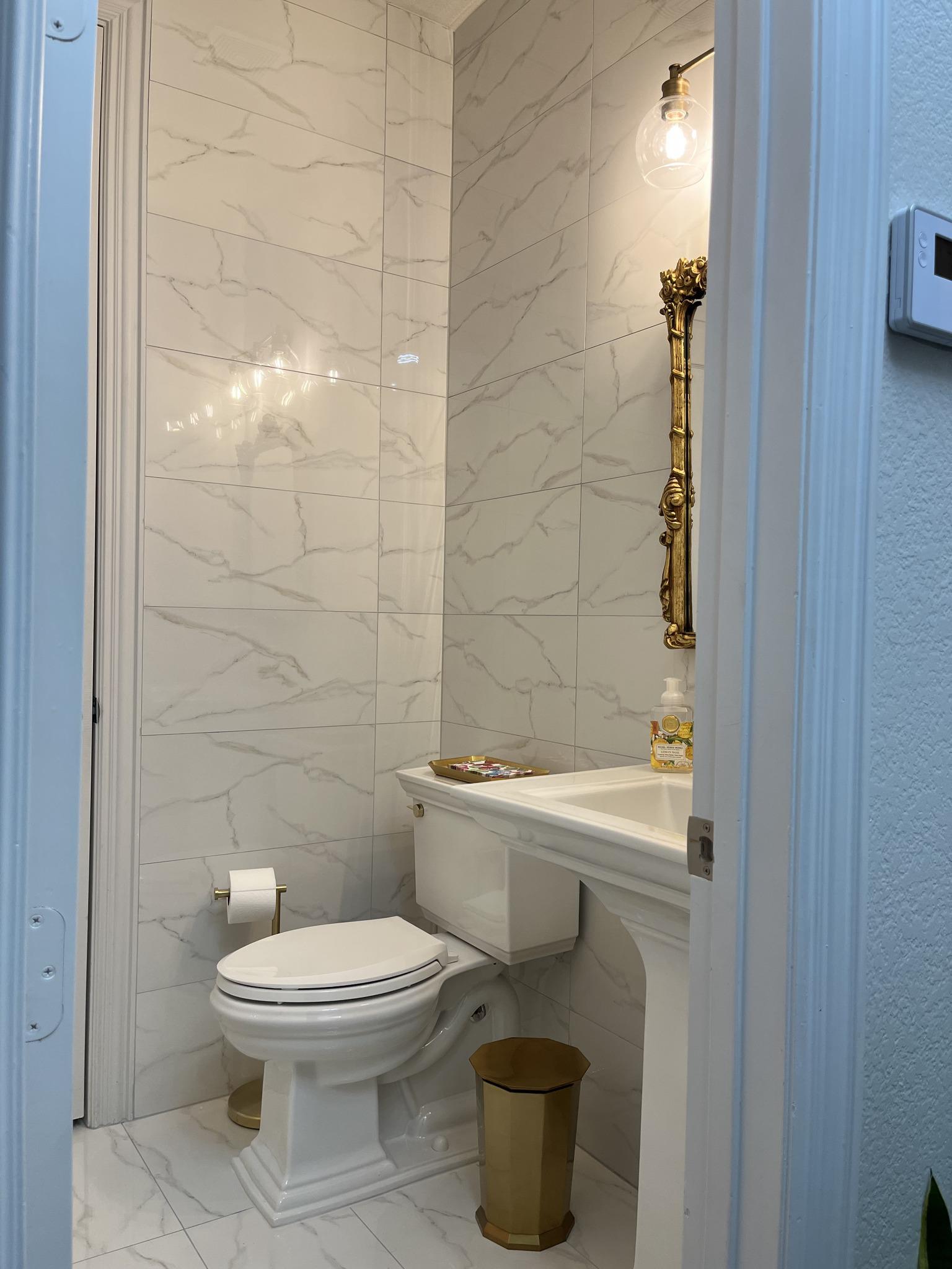 Porcelain tile bathroom