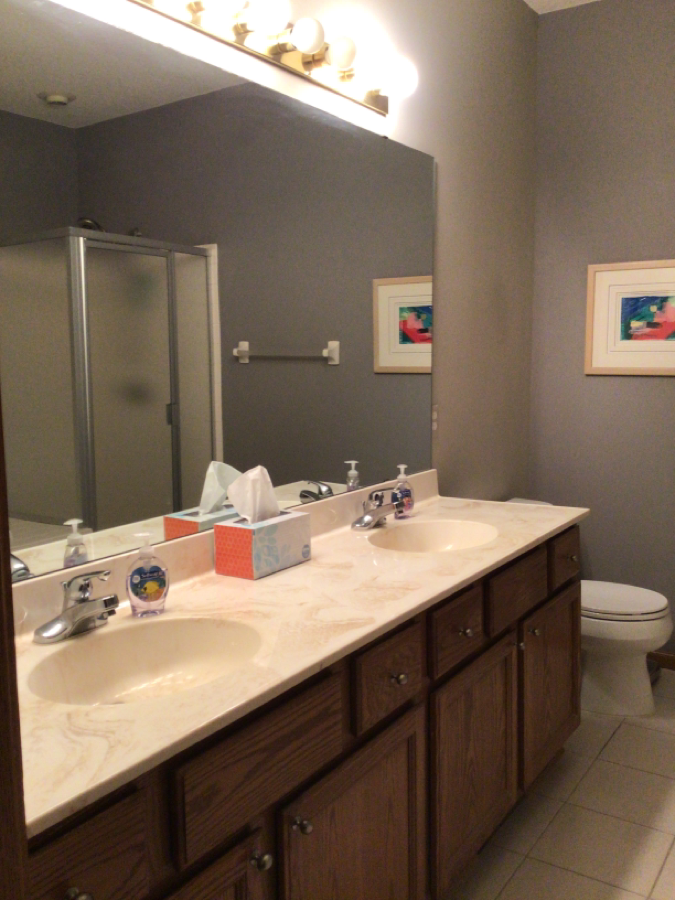 Before Re-Bath Minneapolis, MN renovation